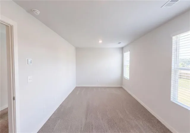 Photo 3 of Single family home for sale at 800 Maduro Way, Mcdonough, GA 30253 | MLS# 7830381 | Listing updated on 2026-09-12