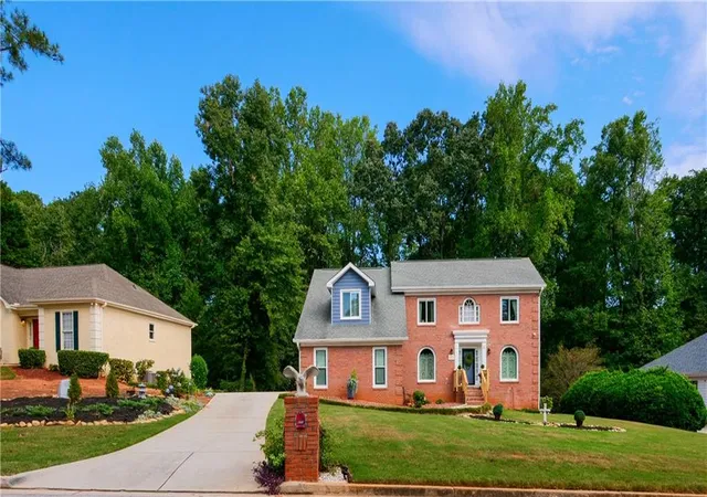 Photo 1 of Single family home for sale at 4750 Meadowlark Dr Se, Conyers, GA 30094 | MLS# 7837076 | Listing updated on 2026-09-19