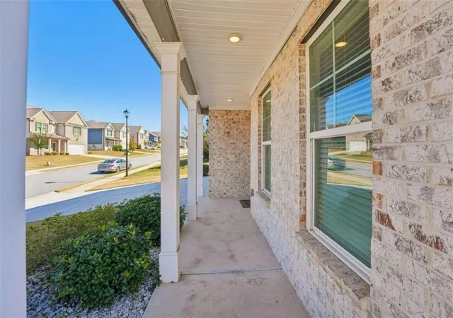 Photo 4 of Single family home for sale at 331 Lead Way, Jonesboro, GA 30238 | MLS# 7858159 | Listing updated on 2026-10-24