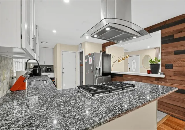 Photo 3 of Single family home for sale at 2147 Jones Rd NW, Atlanta, GA 30318 | MLS# 7844370 | Listing updated on 2026-09-26