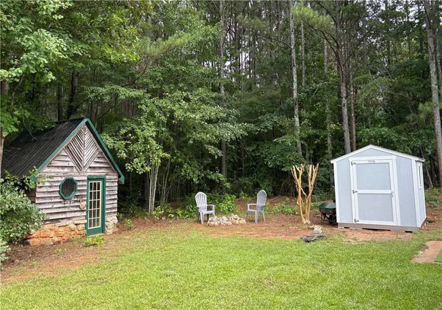 Photo 3 of Single family home for sale at 275 Southern Tr Way, Rockmart, GA 30153 | MLS# 7761330 | Listing updated on 2026-09-25
