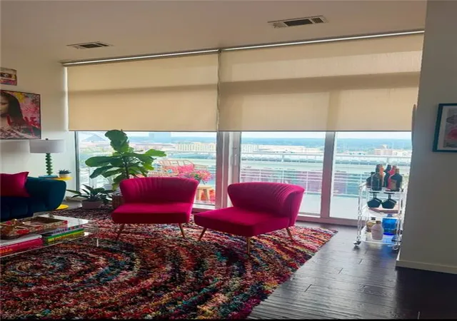 Photo 3 of Condo for sale at 45 Ivan Allen Jr Blvd Nw #2203, Atlanta, GA 30308 | MLS# 7839216 | Listing updated on 2026-09-21