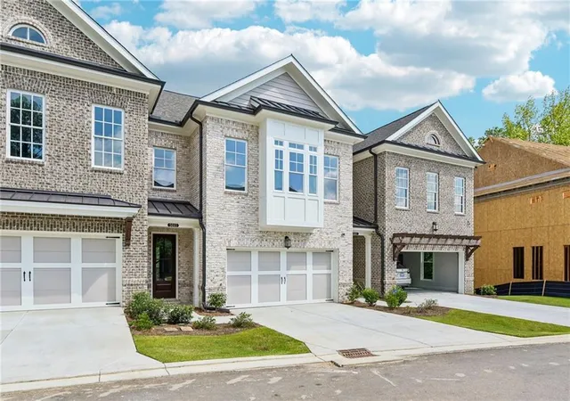Photo 2 of Townhouse for sale at 5679 Broad River View #438, Peachtree Corners, GA 30092 | MLS# 7840775 | Listing updated on 2026-10-03