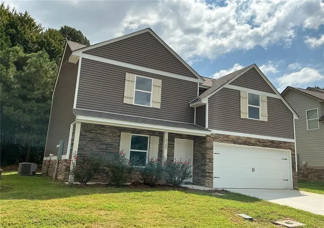 Photo 3 of Single family home for sale at (Undisclosed), Gainesville, GA 30507 | MLS# 7841009 | Listing updated on 2026-09-24