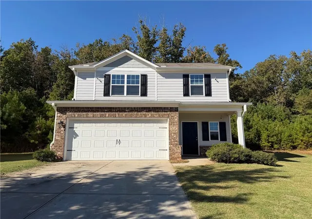 Photo 2 of Single family home for sale at 344 Augusta Woods Dr, Villa Rica, GA 30180 | MLS# 7858770 | Listing updated on 2026-10-24
