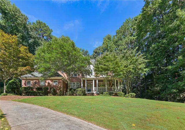 Photo 1 of Single family home for sale at 720 Barberry Dr, Alpharetta, GA 30004 | MLS# 7830236 | Listing updated on 2026-09-08