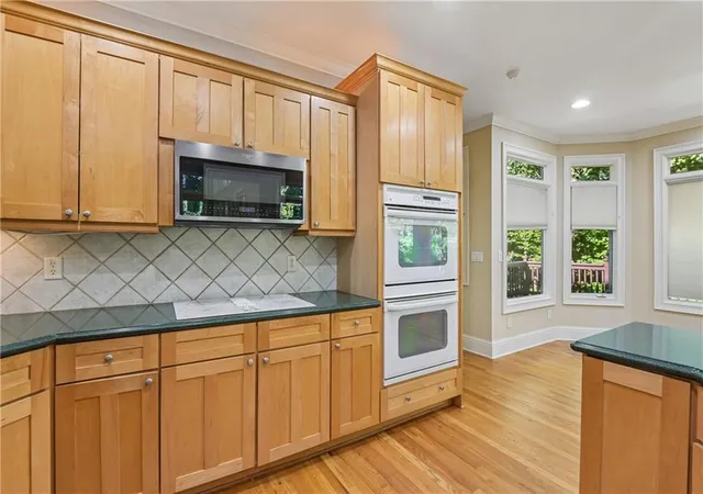 Photo 2 of Single family home for sale at 720 Barberry Dr, Alpharetta, GA 30004 | MLS# 7830236 | Listing updated on 2026-09-08