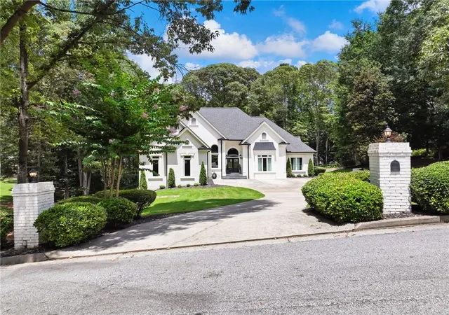 Photo 2 of Single family home for sale at 1925 Gene Sarazen Way, Braselton, GA 30517 | MLS# 7830444 | Listing updated on 2026-09-02