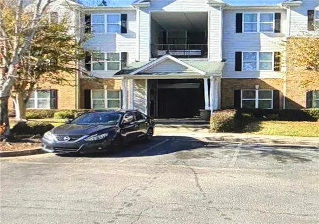 Photo 1 of Condo for sale at 6203 Fairington Ridge Cir, Lithonia, GA 30038 | MLS# 7843948 | Listing updated on 2026-09-25
