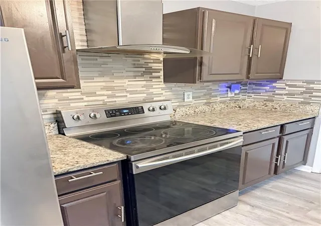Photo 3 of Condo for sale at 6203 Fairington Ridge Cir, Lithonia, GA 30038 | MLS# 7843948 | Listing updated on 2026-09-25