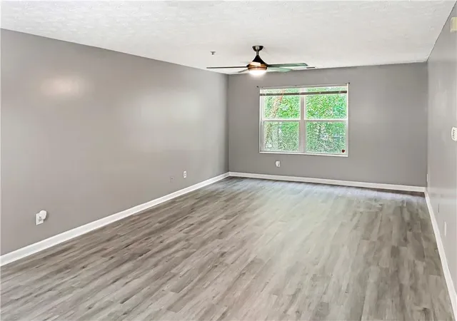 Photo 4 of Condo for sale at 6203 Fairington Ridge Cir, Lithonia, GA 30038 | MLS# 7843948 | Listing updated on 2026-09-25
