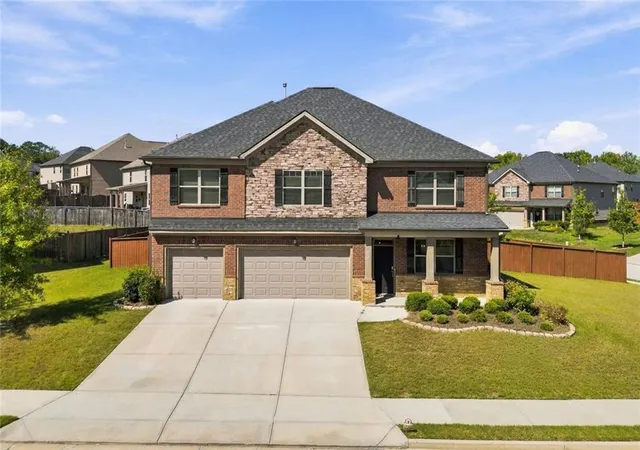 Photo 1 of Single family home for sale at 328 Azalea Bloom Dr, Loganville, GA 30052 | MLS# 7838095 | Listing updated on 2026-10-08