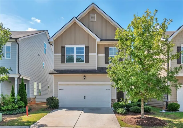 Photo 1 of Single family home for sale at 1536 Bassett St, Stone Mountain, GA 30083 | MLS# 7839822 | Listing updated on 2026-09-18