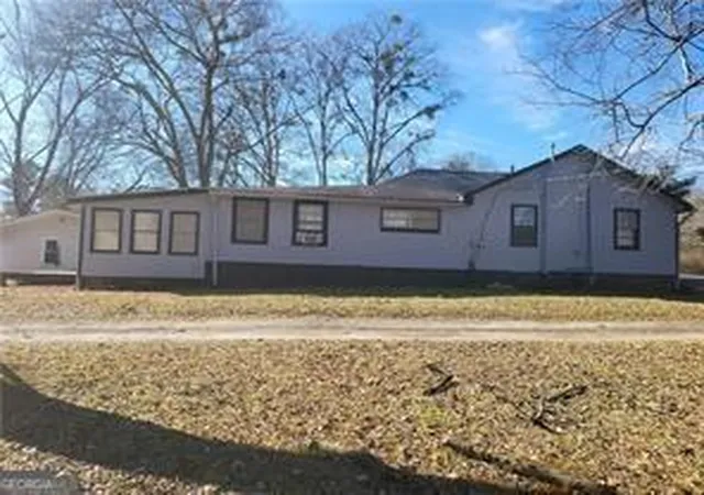 Photo 4 of Single family home for sale at 2455 Lake Harbin Rd, Morrow, GA 30260 | MLS# 7830368 | Listing updated on 2026-09-12