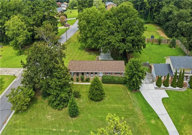 Photo 1 of Single family home for sale at 2171 Pinehurst Rd, Snellville, GA 30078 | MLS# 7813206 | Listing updated on 2026-09-27