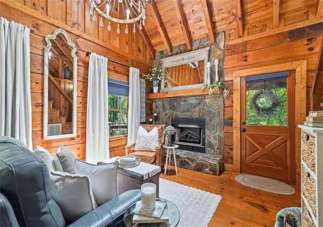 Photo 4 of Single family home for sale at 35 Finch Ln, Blue Ridge, GA 30513 | MLS# 7844599 | Listing updated on 2026-09-26