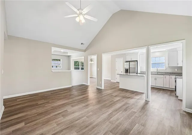 Photo 3 of Single family home for sale at 382 Arlington Ln, Commerce, GA 30529 | MLS# 7835673 | Listing updated on 2026-10-06