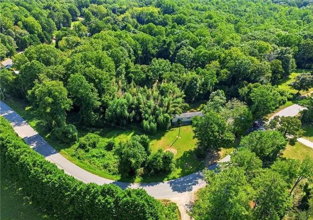 Photo 1 of Sale Pending at 5425 Lawson Robinson Rd, Gainesville, GA 30506 | MLS# 7827163 | Listing updated on 2026-09-23
