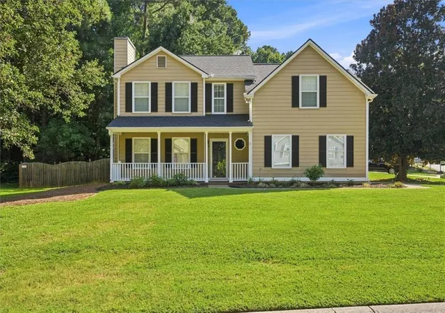 Photo 2 of Single family home for sale at 2928 Noah Dr, Acworth, GA 30101 | MLS# 7830241 | Listing updated on 2026-09-11