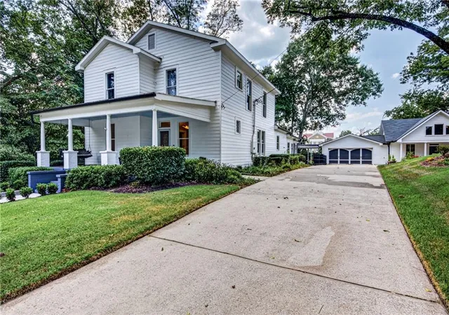 Photo 2 of Single family home for sale at 91 Martin Street, Jefferson, GA 30549 | MLS# 7812929 | Listing updated on 2026-09-15