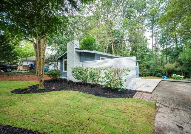 Photo 2 of Single family home for sale at 2672 Brk Park Way, Atlanta, GA 30340 | MLS# 7830756 | Listing updated on 2026-09-06
