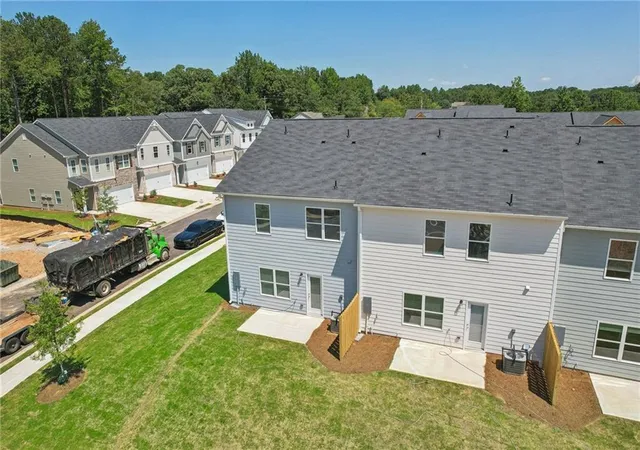 Photo 2 of Townhouse for sale at 6346 Towhee Way, Morrow, GA 30260 | MLS# 7762329 | Listing updated on 2026-10-09