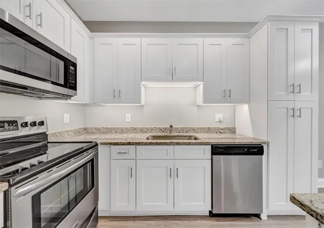 Photo 4 of Townhouse for sale at 53 Towne Clb Dr, Jasper, GA 30143 | MLS# 7857253 | Listing updated on 2026-10-23