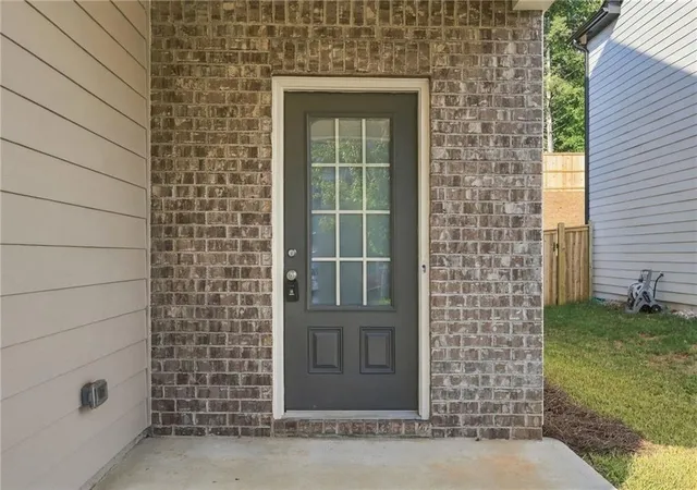 Photo 3 of Single family home for sale at 3184 Hawthorne Path, Braselton, GA 30517 | MLS# 7838697 | Listing updated on 2026-09-17