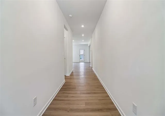 Photo 3 of Single family home for sale at 5464 Hargrove Way, Flowery Branch, GA 30542 | MLS# 7831561 | Listing updated on 2026-09-23
