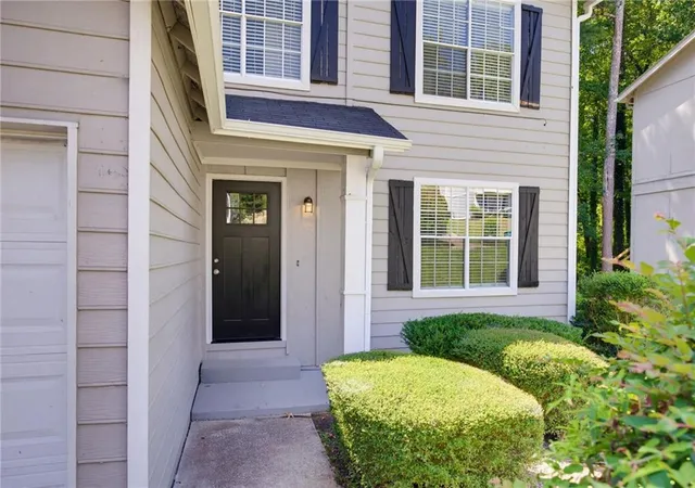 Photo 3 of Sale Pending at 5570 Downs Way, Lithonia, GA 30058 | MLS# 7779944 | Listing updated on 2026-10-08