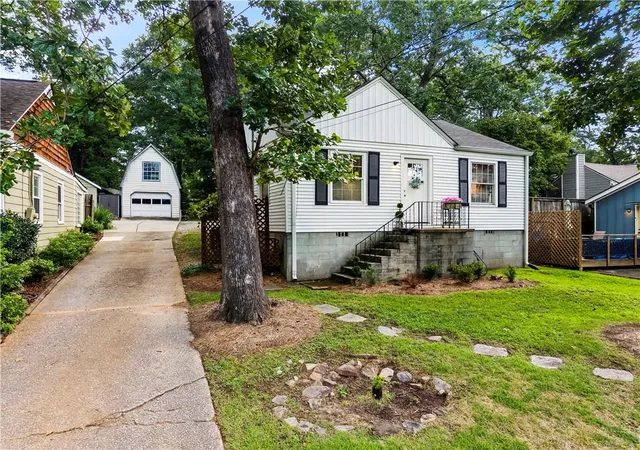Single family home for sale at 1467 Hawthorne Ave NW, Atlanta, GA 30309 | MLS# 7835095