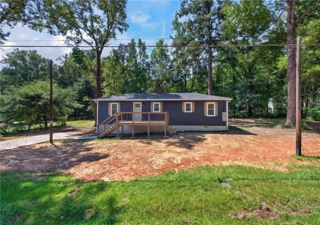 Single family home for sale at 2708 E County Line Rd, Lithia Springs, GA 30122 | MLS# 7832181