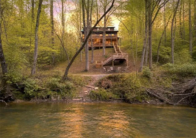 Photo 1 of Single family home for sale at 40 Graham Ct, Ellijay, GA 30540 | MLS# 7843777 | Listing updated on 2026-09-25
