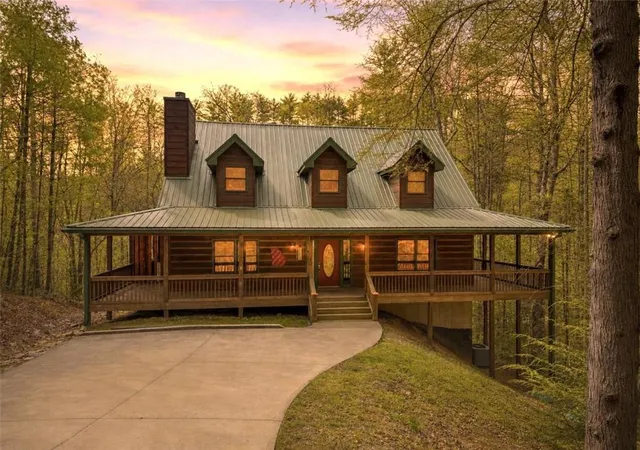 Photo 3 of Single family home for sale at 40 Graham Ct, Ellijay, GA 30540 | MLS# 7843777 | Listing updated on 2026-09-25