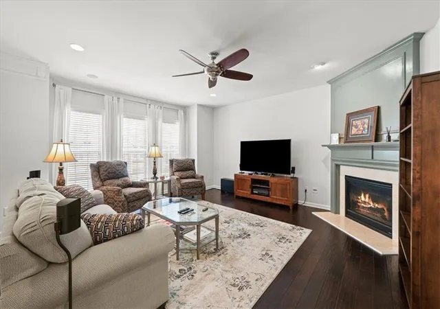 Photo 3 of Townhouse for sale at 12 Rockland Pl, Decatur, GA 30030 | MLS# 7836378 | Listing updated on 2026-09-18