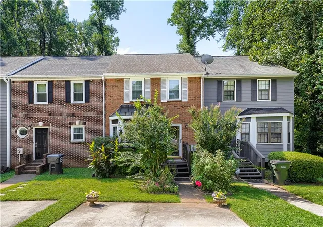 Townhouse for sale at 148 Springstead Ct SW, Marietta, GA 30060 | MLS# 7819991