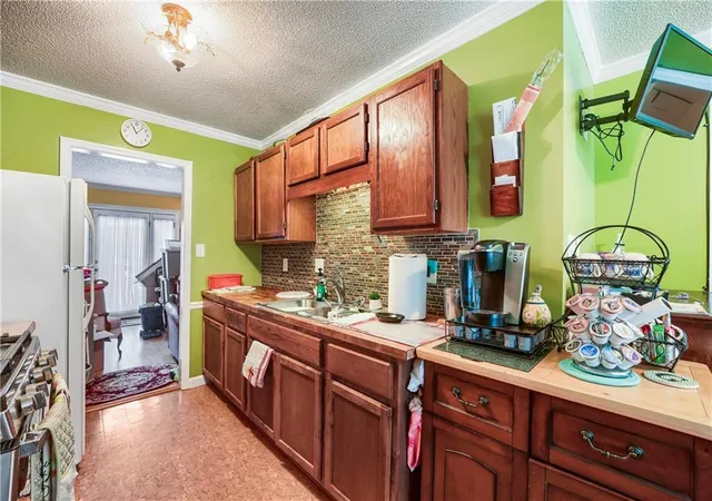 Photo 2 of Townhouse for sale at 148 Springstead Ct SW, Marietta, GA 30060 | MLS# 7819991 | Listing updated on 2026-09-11