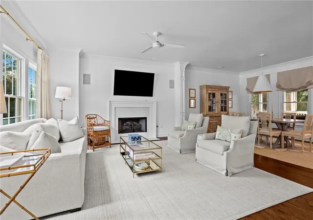 Photo 4 of Single family home for sale at 2348 Poplar Springs Dr NE, Brookhaven, GA 30319 | MLS# 7842597 | Listing updated on 2026-10-05
