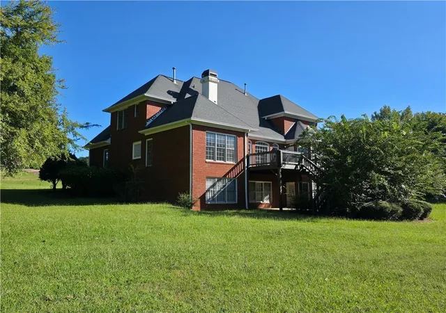 Photo 3 of Single family home for sale at 500 Thoreau Ln, Jonesboro, GA 30236 | MLS# 7833984 | Listing updated on 2026-09-23
