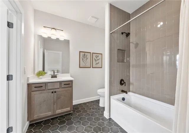 Photo 48 of Single family home for sale at 1092 Tillery Ln SW, Marietta, GA 30064 | MLS# 7839170 | Listing updated on 2026-10-23