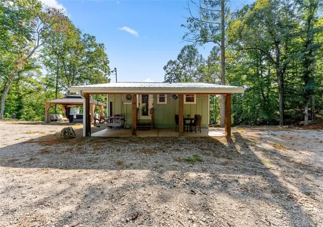 Photo 2 of Single family home for sale at 554 Stearns St, Cleveland, GA 30528 | MLS# 7837417 | Listing updated on 2026-10-07