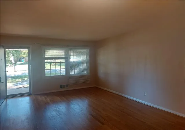 Photo 3 of Single family home for sale at 4161 Windsor Oak Dr, Atlanta, GA 30340 | MLS# 7841962 | Listing updated on 2026-10-05