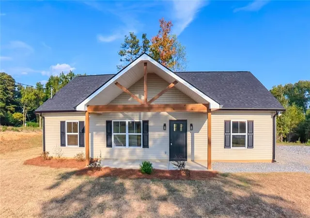 Photo 1 of Sale Pending at 391 Broadway St, Tallapoosa, GA 30176 | MLS# 7840816 | Listing updated on 2026-09-30
