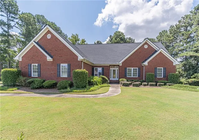 Photo 1 of Single family home for sale at 3562 Thompson Ml Rd, Buford, GA 30519 | MLS# 7831955 | Listing updated on 2026-09-03