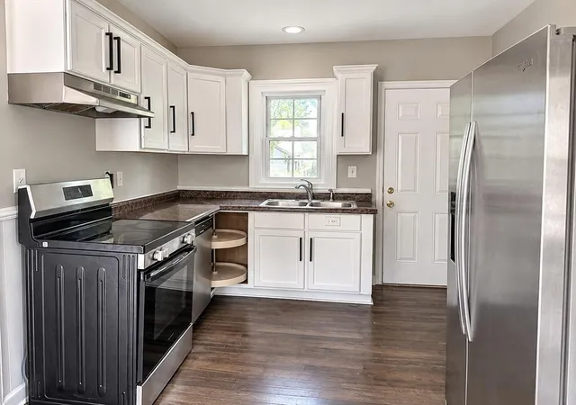 Photo 3 of Single family home for sale at 1328 Womack, East Point, GA 30344 | MLS# 7807791 | Listing updated on 2026-09-14