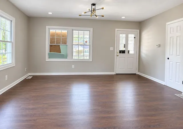 Photo 4 of Single family home for sale at 1328 Womack, East Point, GA 30344 | MLS# 7807791 | Listing updated on 2026-09-14