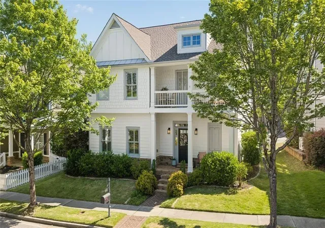Photo 1 of Sale Pending at 1673 Barfield Run Nw, Atlanta, GA 30318 | MLS# 7832316 | Listing updated on 2026-09-25