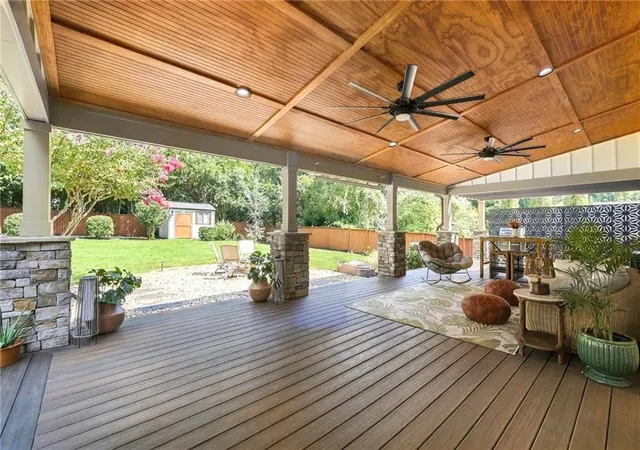 Photo 4 of Single family home for sale at 9875 La View Cir, Roswell, GA 30075 | MLS# 7838198 | Listing updated on 2026-10-09