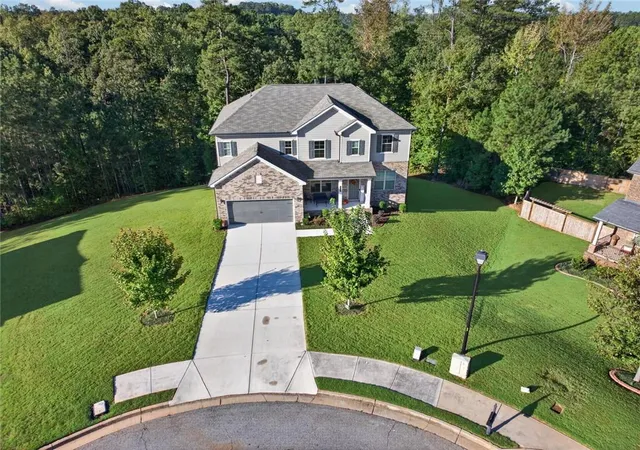 Photo 3 of Single family home for sale at 518 Eagles Point, Fairburn, GA 30213 | MLS# 7855116 | Listing updated on 2026-10-30