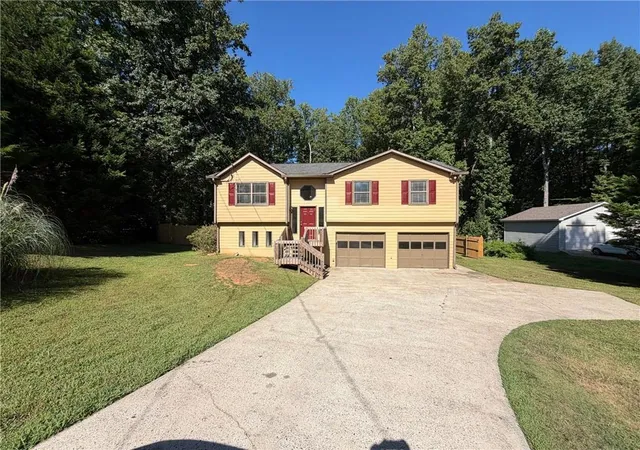 Photo 1 of Single family home for sale at 324 Adelene Way, Dallas, GA 30157 | MLS# 7830347 | Listing updated on 2026-09-09